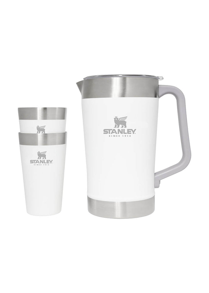 Water Bottles & Drinkware Classic Stay Chill Pitcher Set Stanley